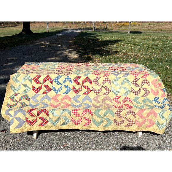 Vintage Crazy Ann Pinwheel Quilt 72x88 Gingham Cottage Farmhouse Grandmillenial - Picture 1 of 11